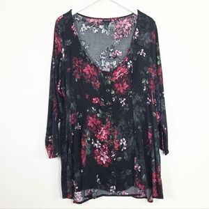 Torrid Hi-Low Black Floral 3/4 Sleeve Pullover Blouse Size 2X